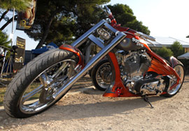 Fotos del ambiente del Pinar con la Concentración Big Twin  en Castellón