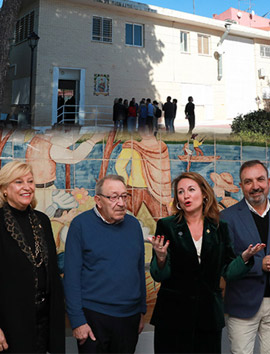 Carrasco visita la remodelación del Centro Cívico de San Lorenzo obra de los alumnos del Taller de Empleo de ´´Tetuán XIV´´