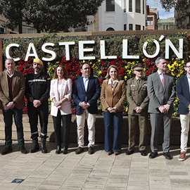 Castellón acoge un minuto de silencio en memoria de la mujer asesinada en Benicàssim por su ex pareja