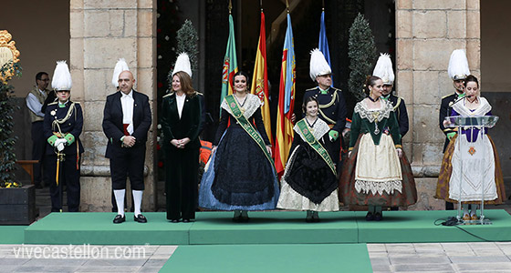 Acto de bienvenida a las delegaciones y entrega de los Fadrins Honorífics