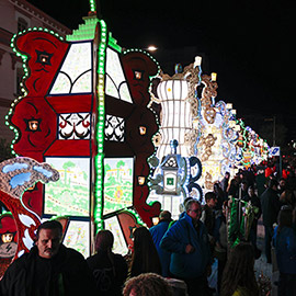 La Encesa de les Gaiates ilumina Castellón