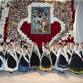 Ofrenda a la Mare de Déu del Lledó