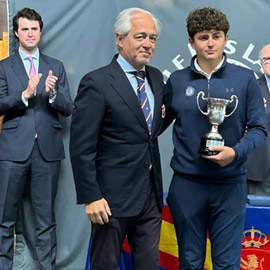 Ignacio Iglesias hace historia al conquistar el Campeonato de España S18