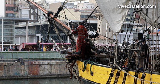 Recepción a los capitanes de las embarcaciones participantes en la novena edición de Escala a Castelló