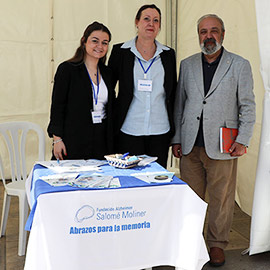 Más de diez asociaciones inauguran la II Semana de la Salud con stands informativos en la Plaza Mayor