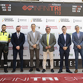 El Infinitri 113 Peñíscola reunirá este domingo, 26 de abril, a 1.200 triatletas