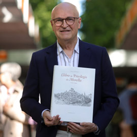 La UJI presenta en la Feria del Libro de Castellón tres publicaciones de Vicent García Edo