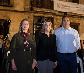 Marta Barrachina ensalza la fachada de la Parroquia Nuestra Señora de la Asunción en el centenario de su finalización, como símbolo de fe y arte de la Vall d´Uixó.