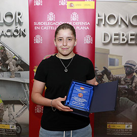 Eileen Lillo Esteve, ganadora del concurso literario ´Carta a un Militar Español´ de la fase provincial