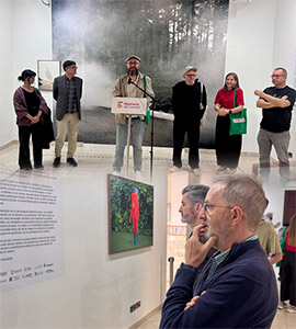 La Diputación Provincial de Castellón respalda el Festival Imaginària e inaugura la muestra fotográfica ‘Background’, de Carla Oset.