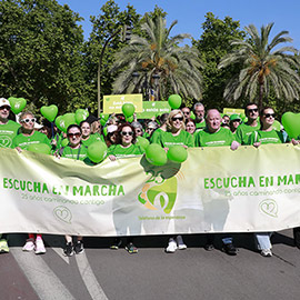 Escucha en Marcha, caminata solidaria por el 25 aniversario del Teléfono de la Esperanza