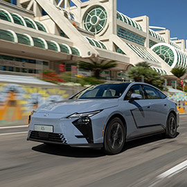 El nuevo Lexus ES: redefiniendo el sedán de lujo