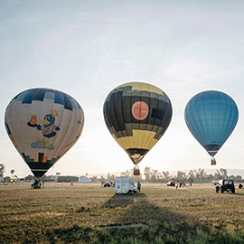 Siete globos aerostáticos en el III Festival Internacional del Viento en Castellón