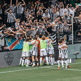 La victoria del CD Castellón le sitúa en el play-off de ascenso a Primera División