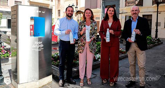 Castellón amplía su red de agua potable refrigerada con cinco nuevos puntos para este verano