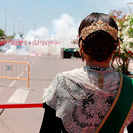 Una misa en honor a Sant Pere marca el día grande de las fiestas del Grao