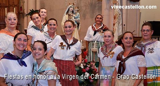 Castellón mantiene viva la tradición de la Virgen del Carmen con la solemne procesión por las calles de la ciudad
