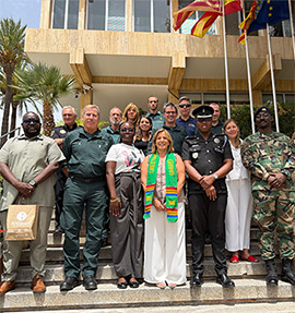 Benicàssim recibe a una delegación de mandos estatales de Ghana para compartir su experiencia en seguridad de grandes eventos