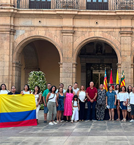 La Plaza Mayor de Castellón se convierte en altavoz de la solidaridad con los afectados por el terremoto de Colombia