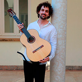 Concierto a la luz de la luna del guitarrista Álvaro Toscano