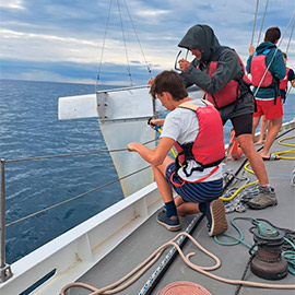 La Escola de la Mar de Burriana acoge la cuarta edición de ‘Erasmus Maris’, el proyecto europeo de ciencia ciudadana contra los microplásticos