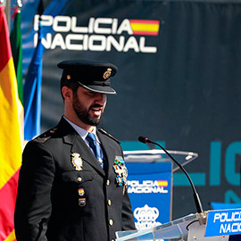 García Valls pone en valor la capacidad de servicio de la Policía Nacional en Castelló