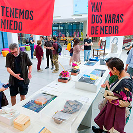 La UJI acoge la exposición «Custodiar las cenizas, alimentar el fuego» que comparte cinco años de investigación artística del proyecto AVAN