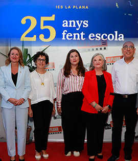 La alcaldesa de Castellón participa en la celebración del 25 aniversario del IES La Plana