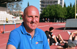 El entrenador del playas Claudio Veneziano se va, invitado por Italia, para hablar del Playas