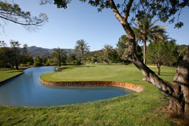 Especialistas del mundo del turismo participan en el taller sobre promoción del golf que organiza el Club de Campo del Mediterráneo el sábado 17 de diciembre