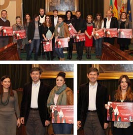 Entrega de premios a los ganadores del concurso de escaparates de Navidad.
