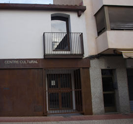 Benicàssim homenajea a sus personajes más ilustres  mediante una nueva denominación de sus edificios municipales