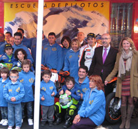 Presentación del equipo Competición Club Her-vil de motociclismo