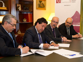 La Diputación impulsa la promoción y difusión del deporte náutico con los clubes provinciales