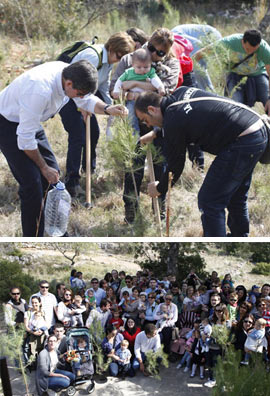 Unas  150 personas participan en  la campaña “Nace un niñ@, nace un árbol”  en el paraje de la Magdalena