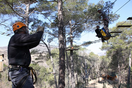 Monitores de toda la Comunidad Valenciana se forman en Saltapins para atender rescates y emergencias
