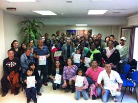 Entrega de diplomas Escuela de Acogida y los cursos de Educación Vial de AMICS