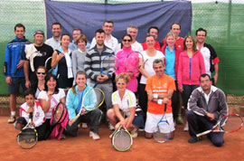 Multitudinario día del padre  tanto de tenis como de pádel