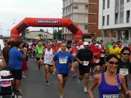 I carrera solidaria 5 K Castellón  CAU - FREE RUN