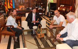 Recepción en el Ayuntamiento a Vicente Ferran, campeón del mundo de Inland Casting