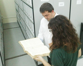 El Ayuntamiento de l’Alcora cataloga los fondos de su Archivo y facilita el acceso a la ciudadanía
