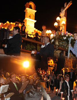 Procesión de regreso del Cristo del Calvario a su ermita. Ribesalbes