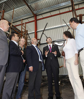El Alcalde de Castellón, Alfonso Bataller, visita las obras de remodelación del almacén de gaiatas