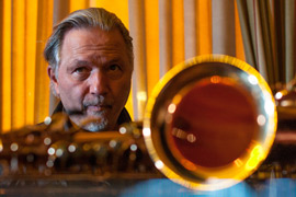 El saxo tenor Jerry Bergonzi ofrece una masterclass gratuita y un concierto en el ciclo Avui Jazz de Vila-real