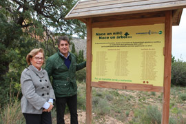 Campaña nace un niño nace un árbol