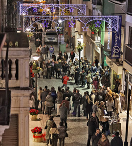 Sábado Solidario en la calle Alloza de Castellón