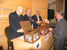 Sorteo para los actos pirotécnicos en la Magdalena 2013