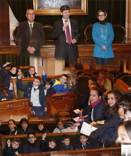 Alumnos del Laude British School de Vila-real visitan el Ayuntamiento de Castellón
