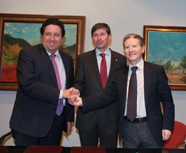 Firma del protocolo entre el Ayuntamiento de la ciudad y la Fundación Caja Castellón
