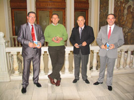 CD dedicado a las Reinas de las Fiestas e interpretado por la Banda Municipal de Castellón